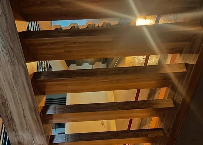 Hello Hotel